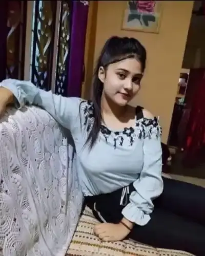 Escorts Service In Mantha